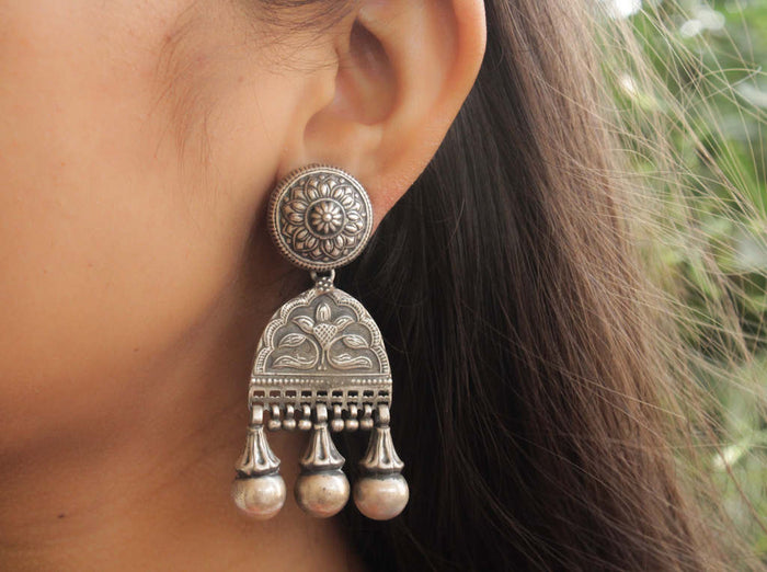 Mizoya Classic Detailed Art Earrings