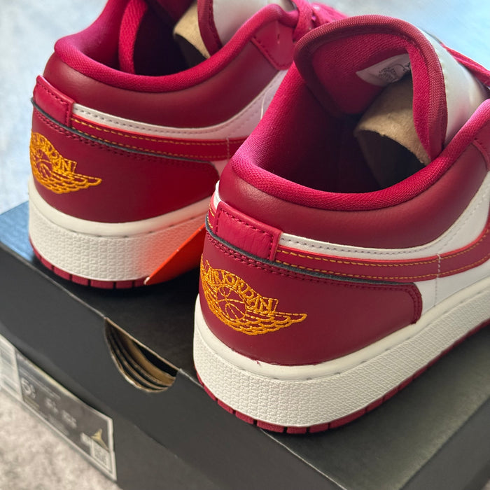 Jordan 1 Low Cardinal red (GS)