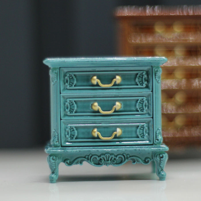 Chest of Drawers with opening Drawers front