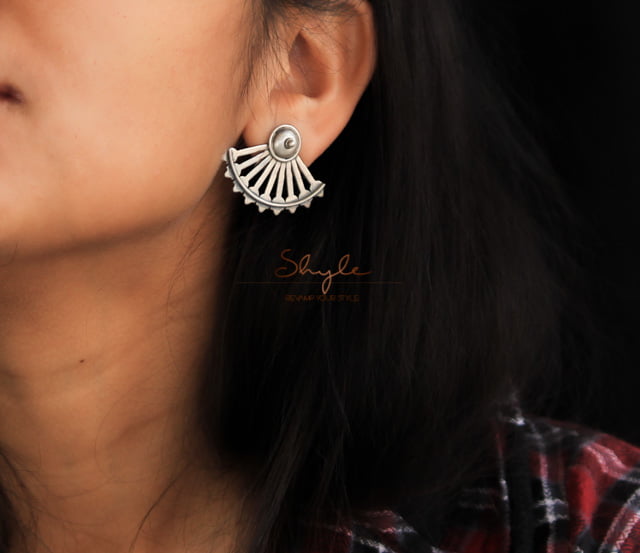 Adya Fine Pankhi Studs model