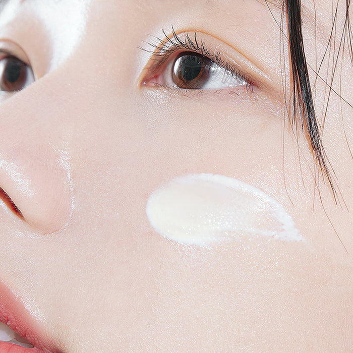 Black Yuja Bean Water Sun Essence