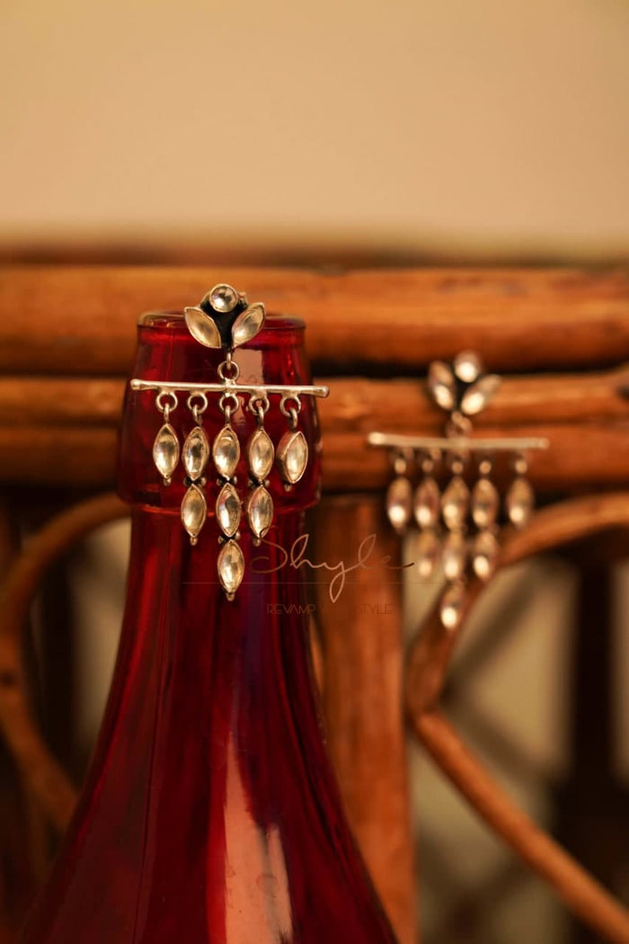 Essence Versatile Kundan Earrings primary