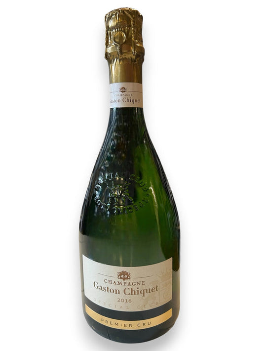 A bottle of GASTON CHIQUET SPECIAL CLUB 2016 by WINE: A-VIN-GARDE/BORDEAUX FINE & RARE, featuring gold foil on the neck and a cream "Premier Cru" label, is photographed against a white background.