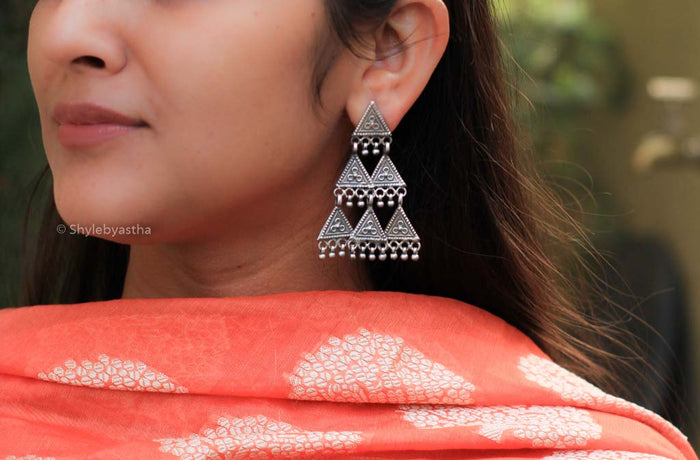 Mizoya Pyramid Earrings