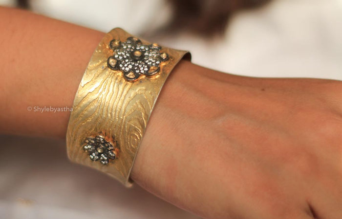 Tattva Gold Tone Stone Studded Kada